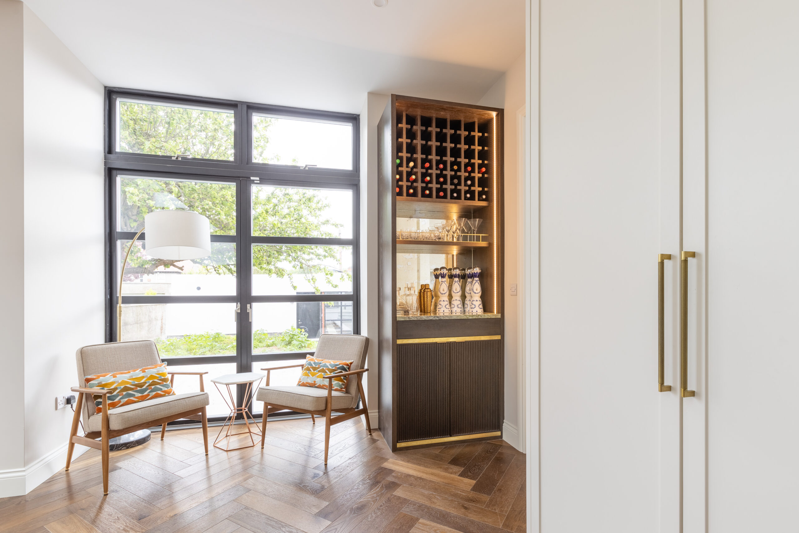 Contemporary classic kitchen