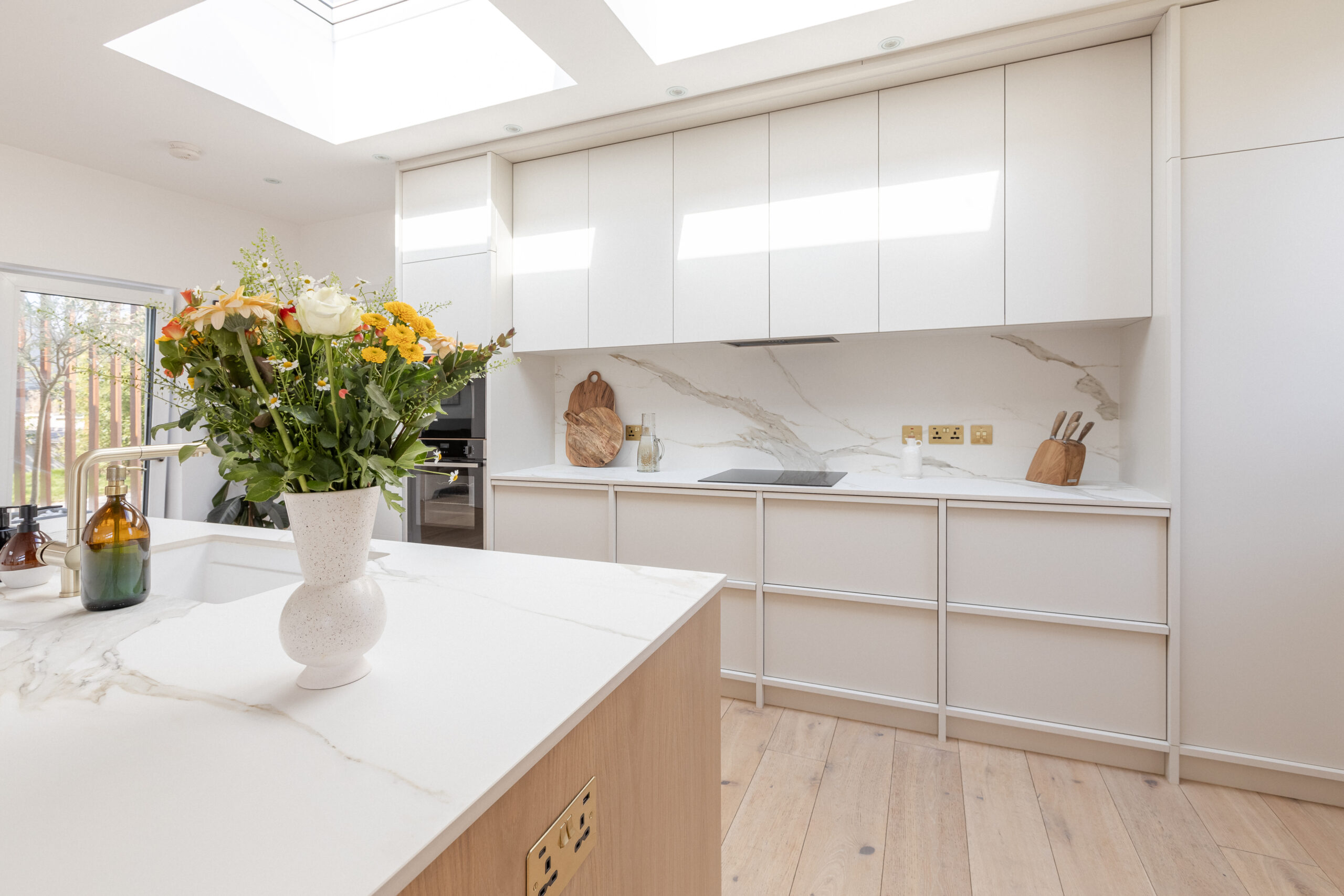 Scandi minimal kitchen